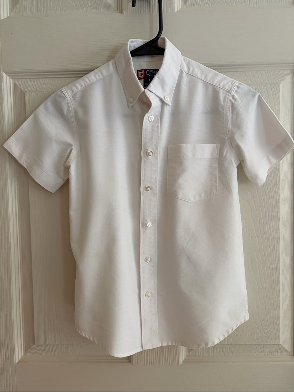 NWOT Boys White Short-Sleeve Button-Down Shirt